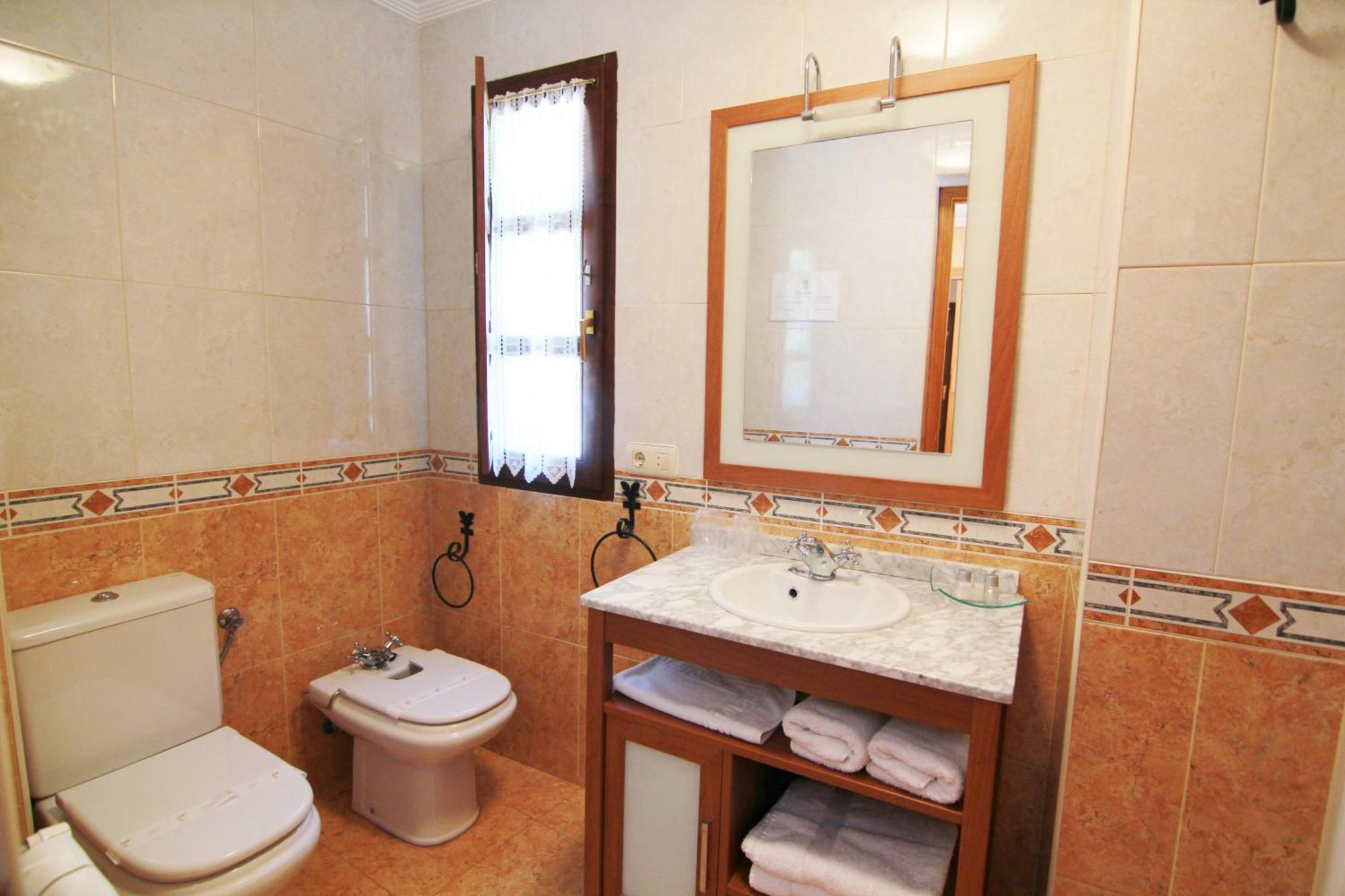 Tixileiro Hotel Sisterna Buitenkant foto