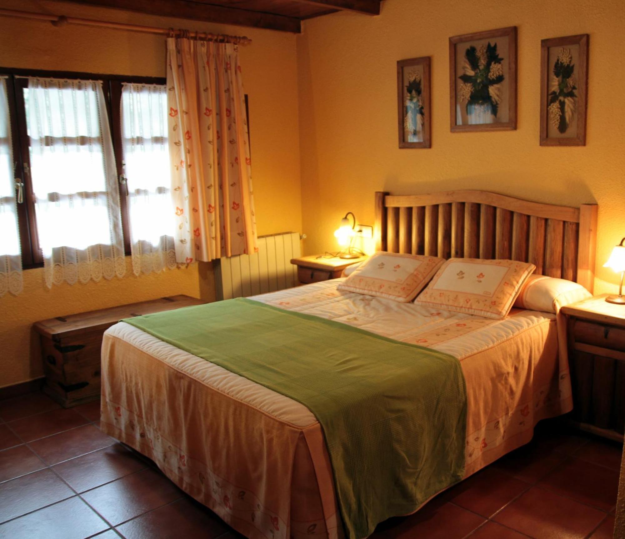 Tixileiro Hotel Sisterna Buitenkant foto
